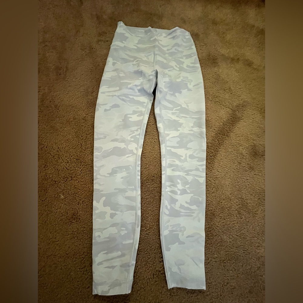Women’s Lululemon white camo leggings